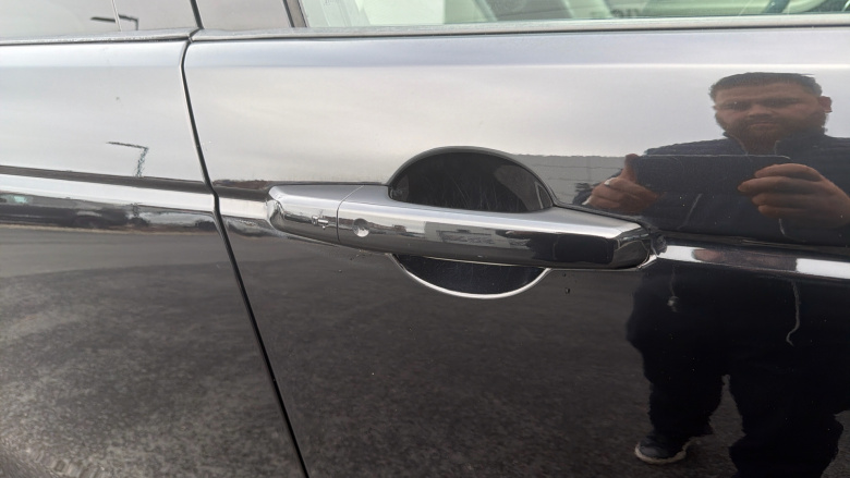 Land Rover Discovery Sport 1.5 P300e R-Dynamic HSE 5dr Auto [5 Seat] Station Wagon